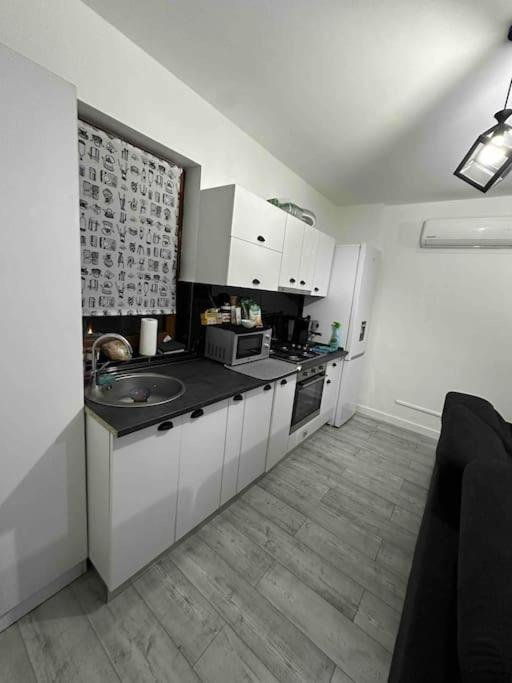 Sunshine Residence Navodari Bagian luar foto