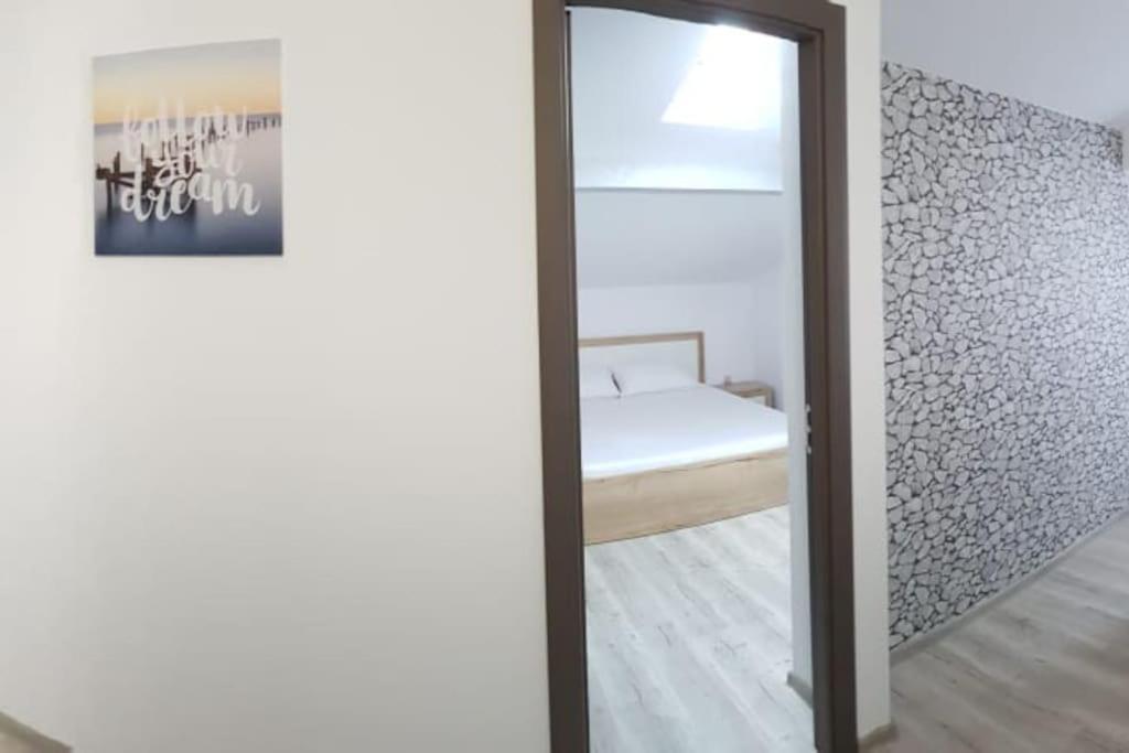 Sunshine Residence Navodari Bagian luar foto